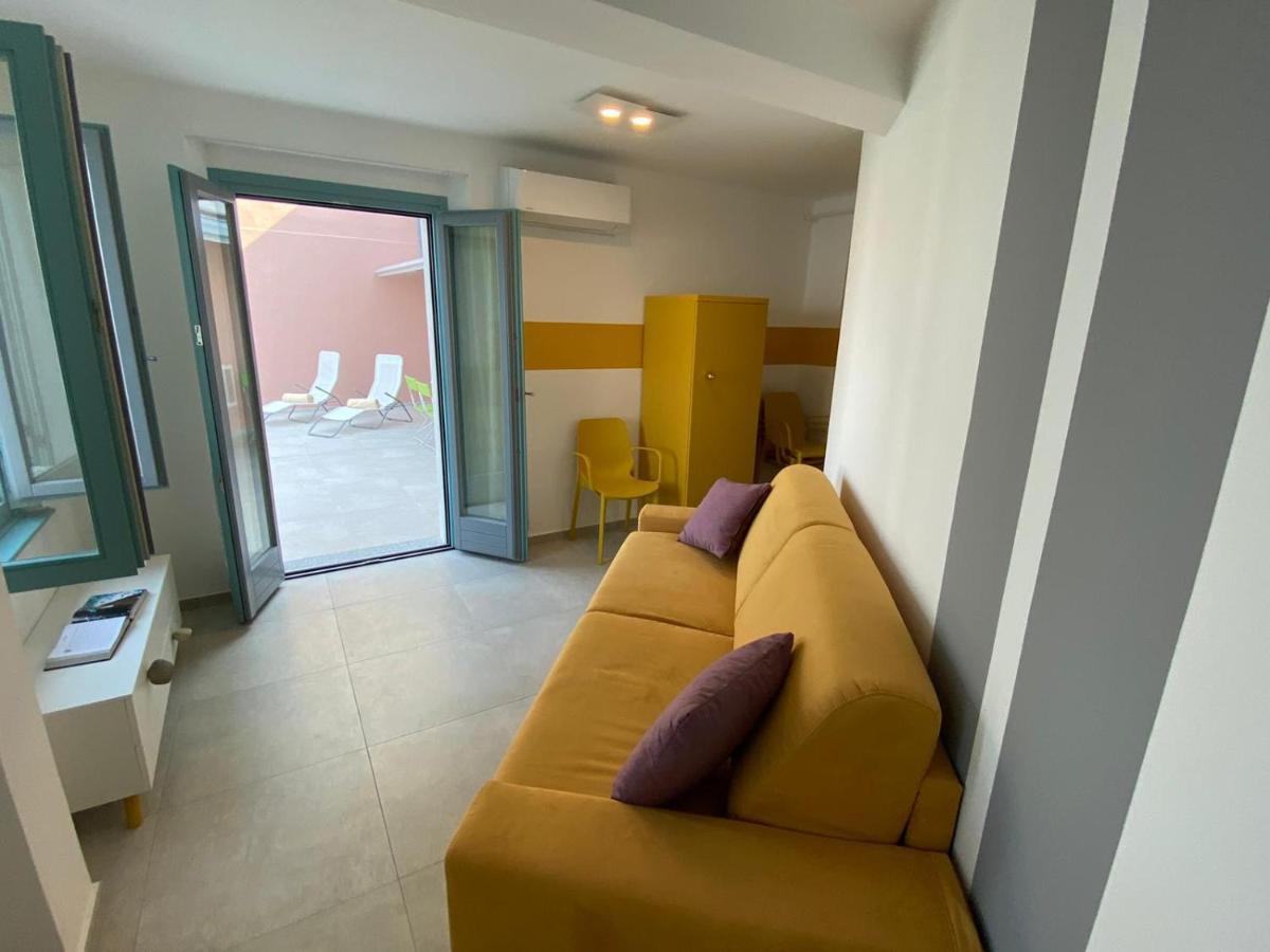 Stone On The Lake Baveno Exterior foto